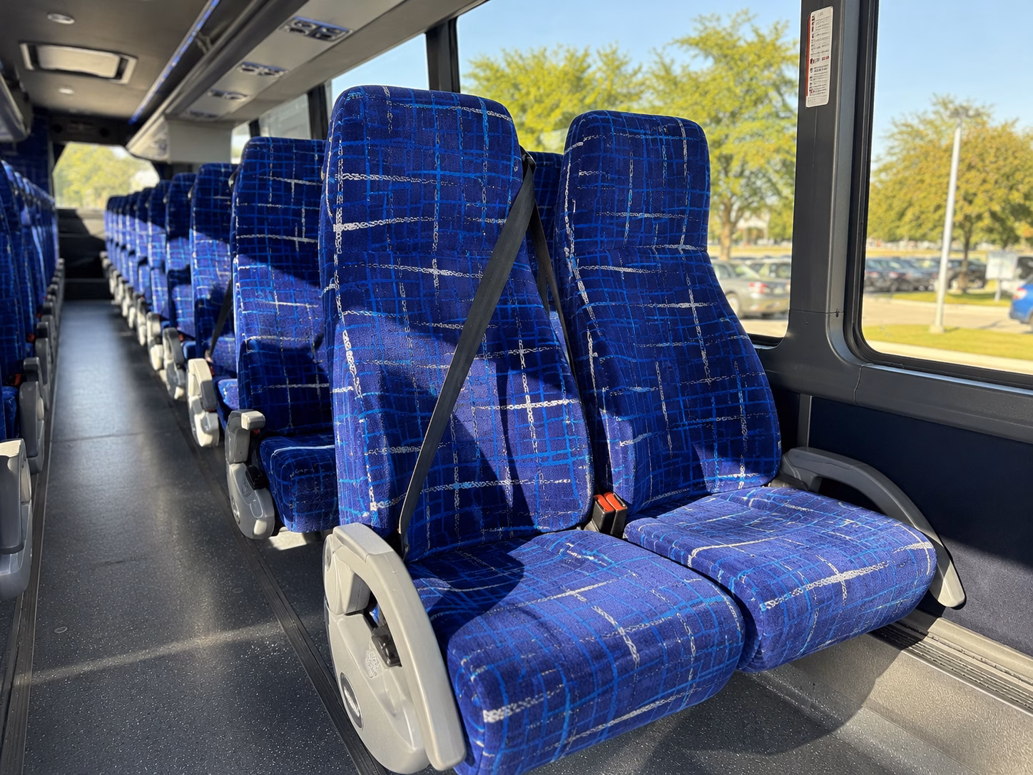 a knox county winery day trip is easy when your bus handles the drive