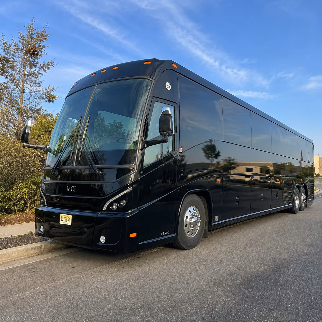 charter bus pickup and drop off at john glenn columbus international airport cmh