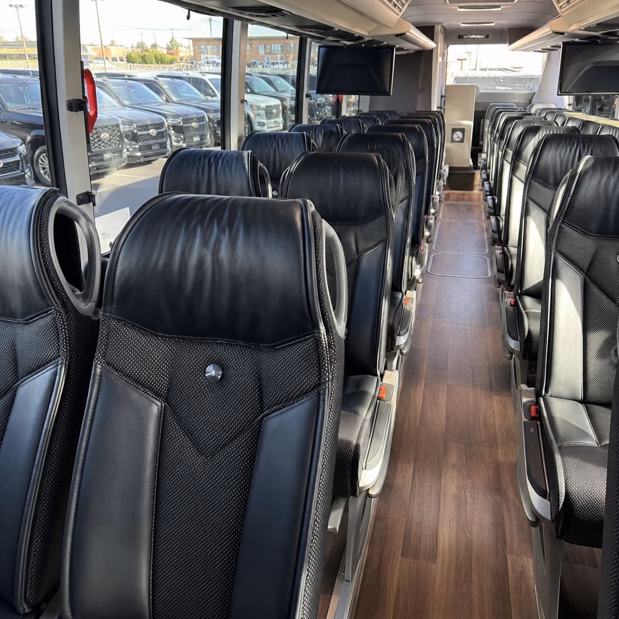 columbus charter bus services interior